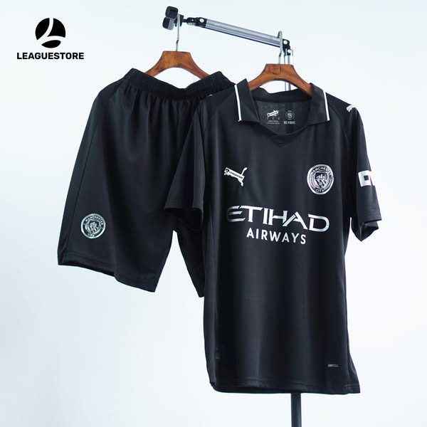 Bộ Áo Đấu Man City Fanmade 2025/26 Màu Đen