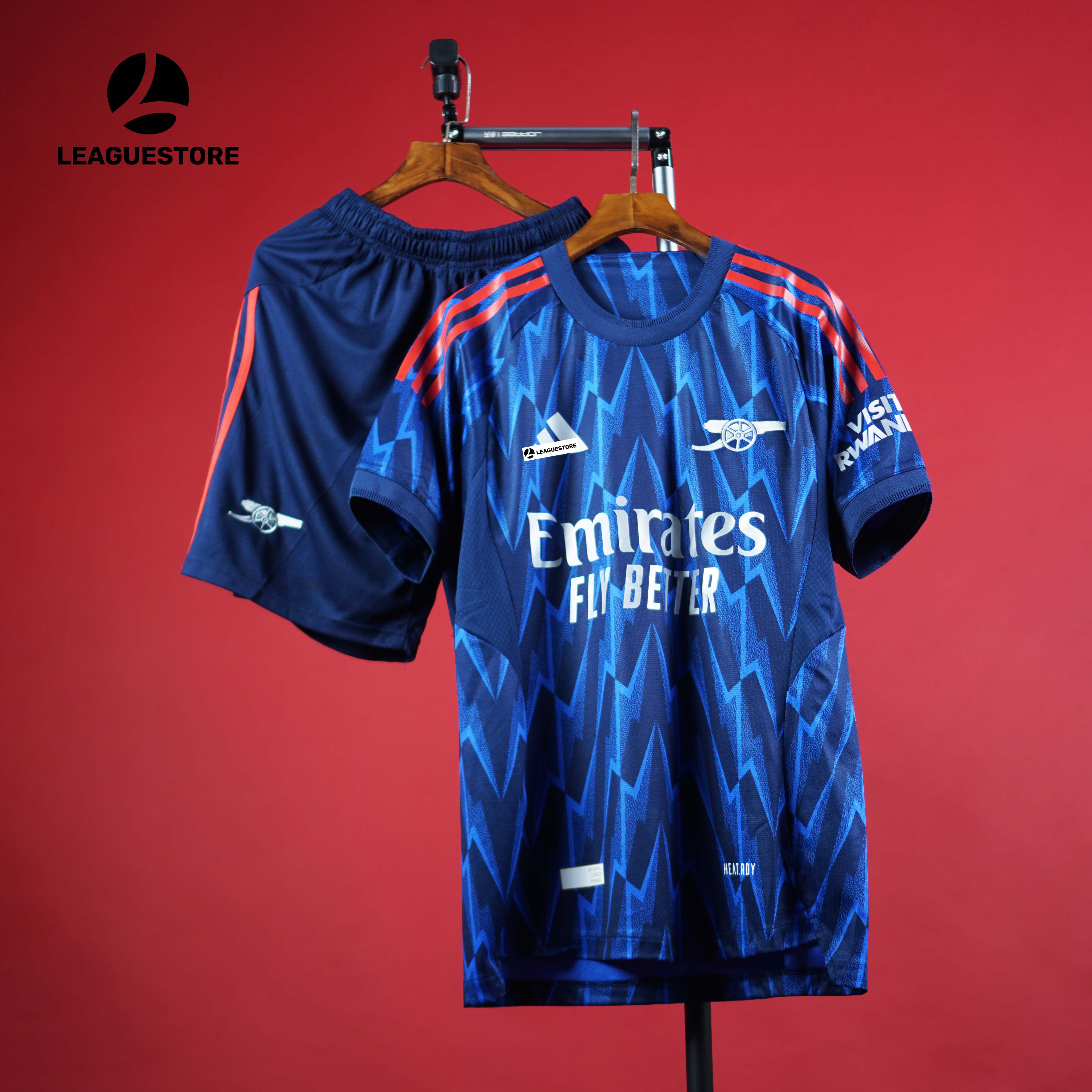 Bộ Quần Áo Arsenal Sân Khách Màu Xanh Than 25/26