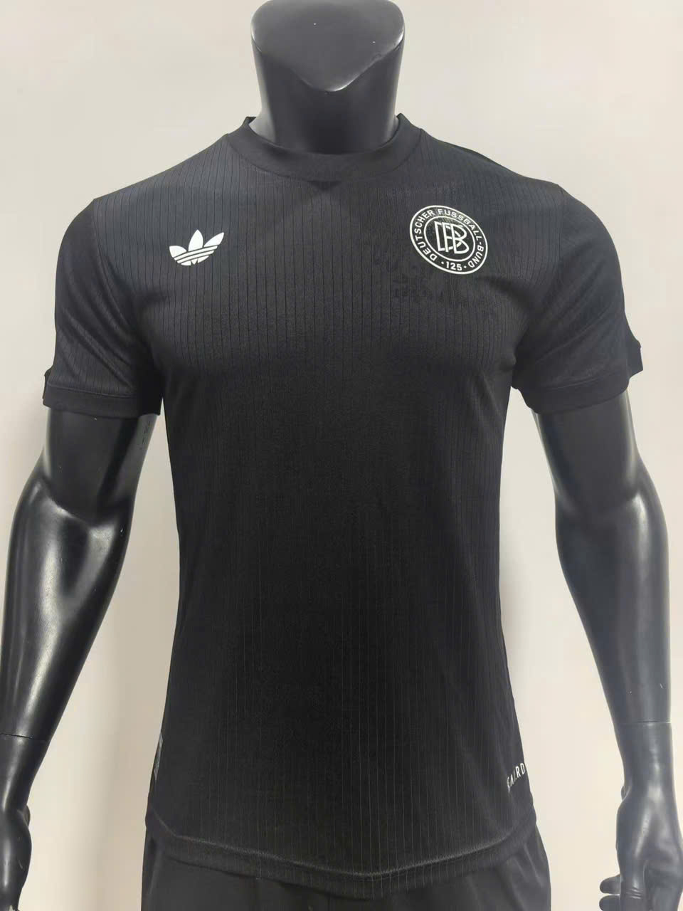[SALE] PLAYER Áo Tuyển Đức 125 Năm - 2 màu đen/ trắng - logo cao su non