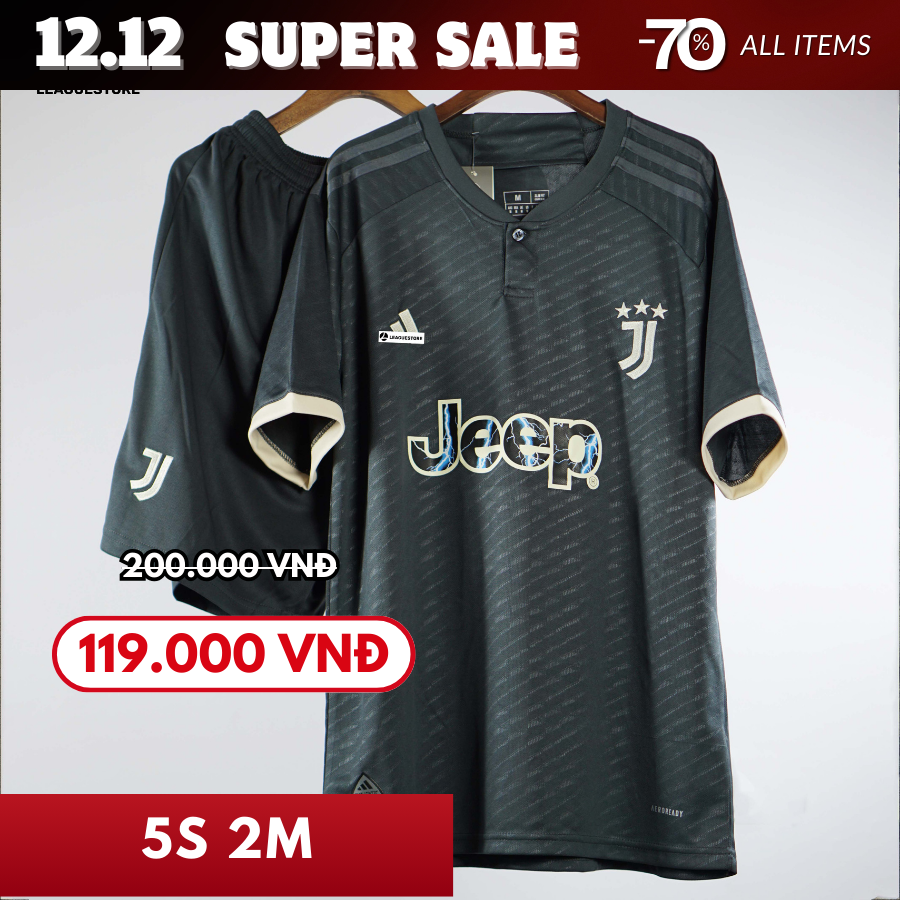 JUVE TIA SÉT MÀU ĐEN SÂN KHÁCH 23/24