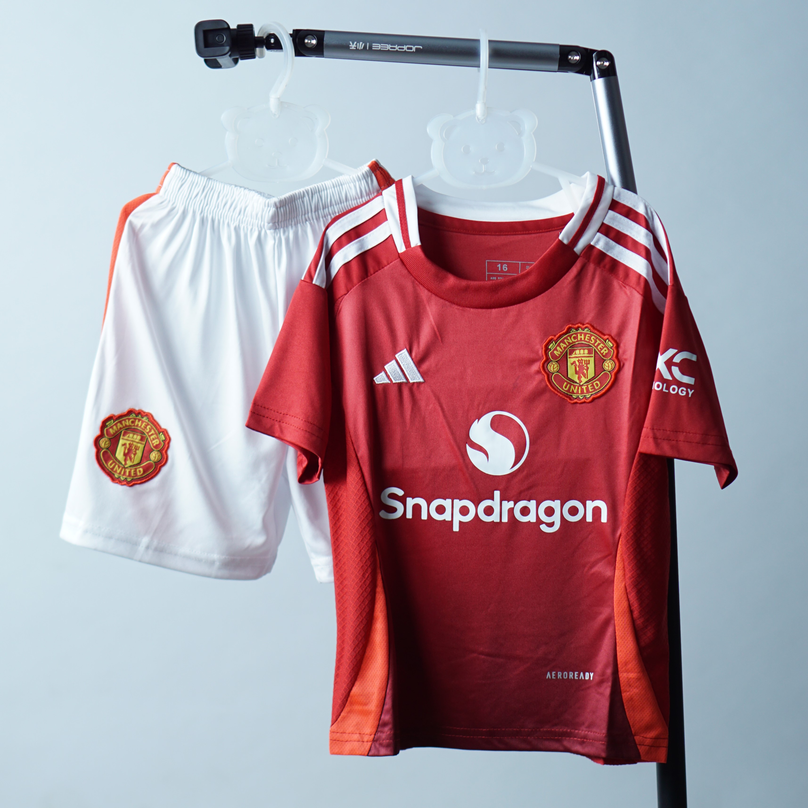 Bộ Áo Trẻ Em Manchester United Sân Nhà 2024/25