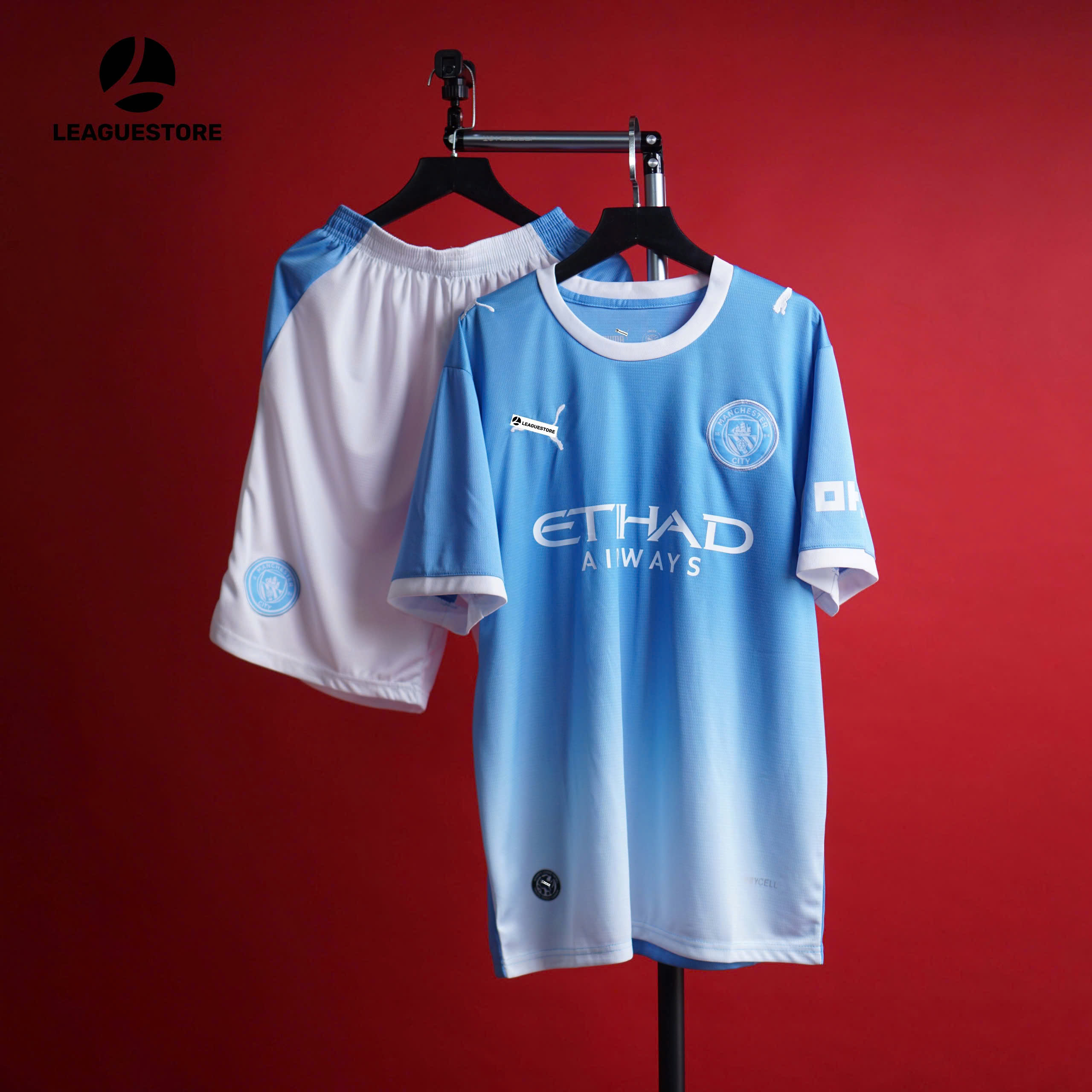 Bộ Quần Áo Man City Sân Nhà 26/27 – Xanh Da Trời Phối Trắng 🔵⚪