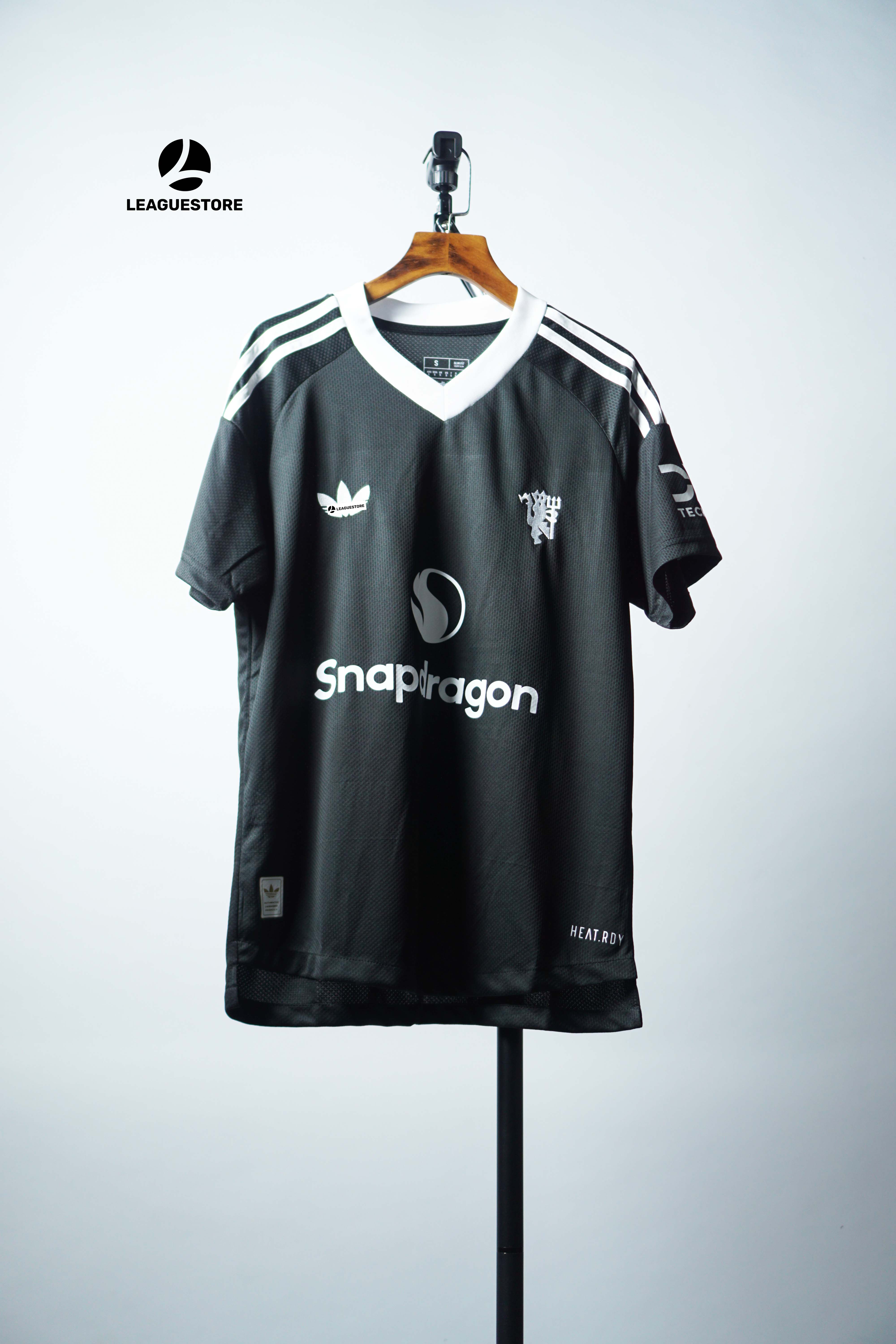 [SALE]🧤 Áo Thủ Môn MU Gôn Đen 24/25 – Mẫu Mới Chuẩn Đẹp, Chất Vải Mát