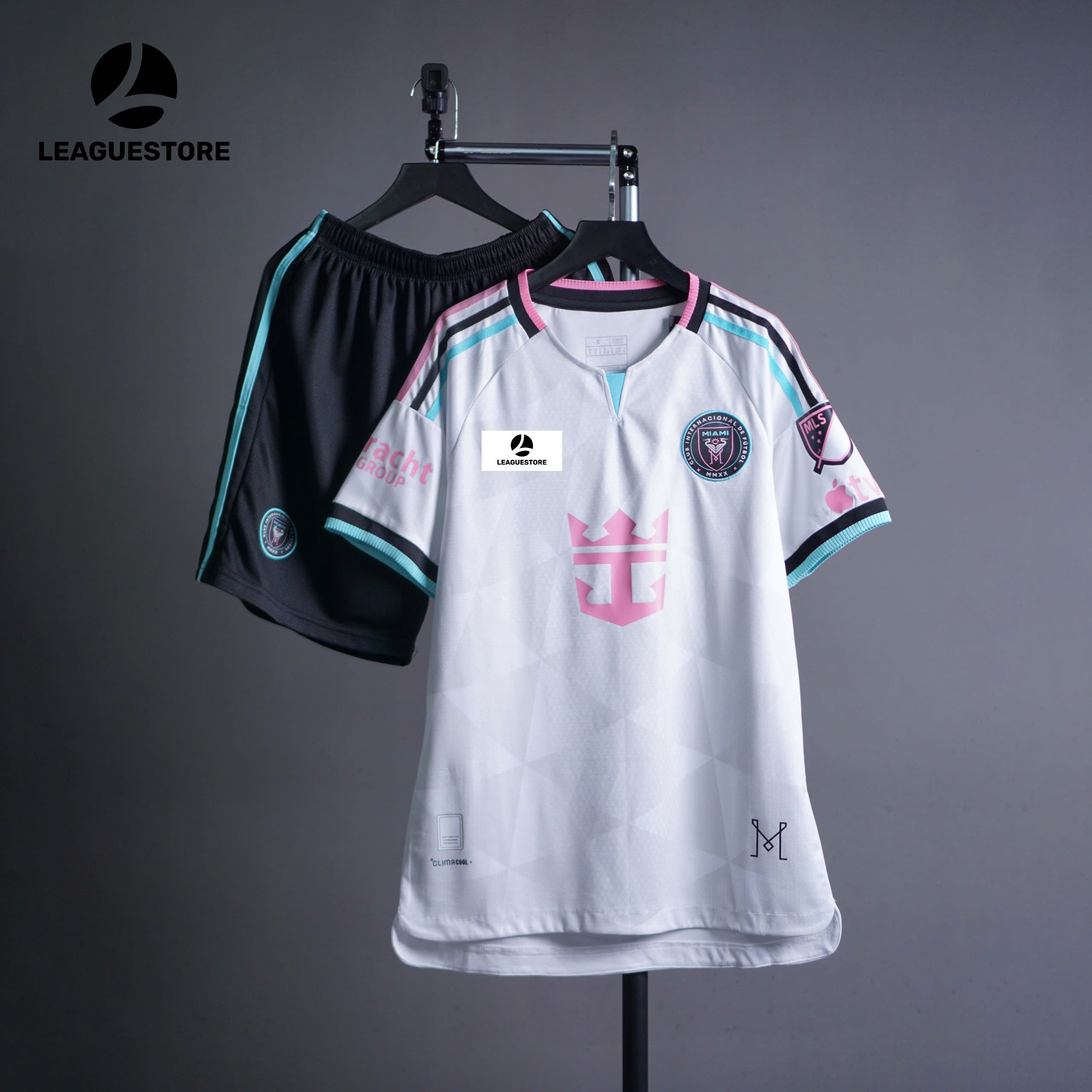 Bộ Quần Áo Inter Miami Third 26/27 – Trắng Phối Hồng, Đen Và Xanh Ngọc