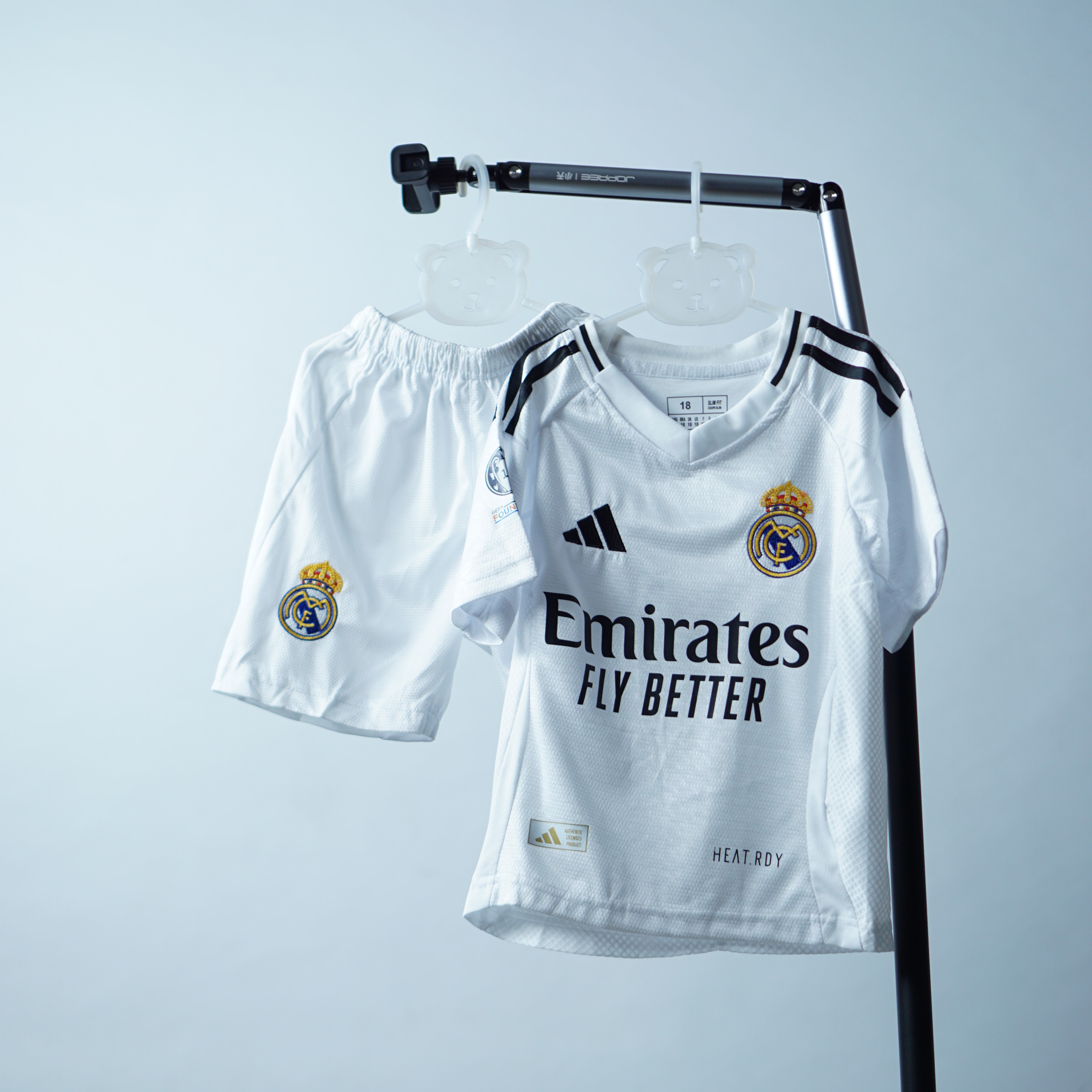 Bộ Áo Real Madrid Trẻ Em Sân Nhà 2024/25