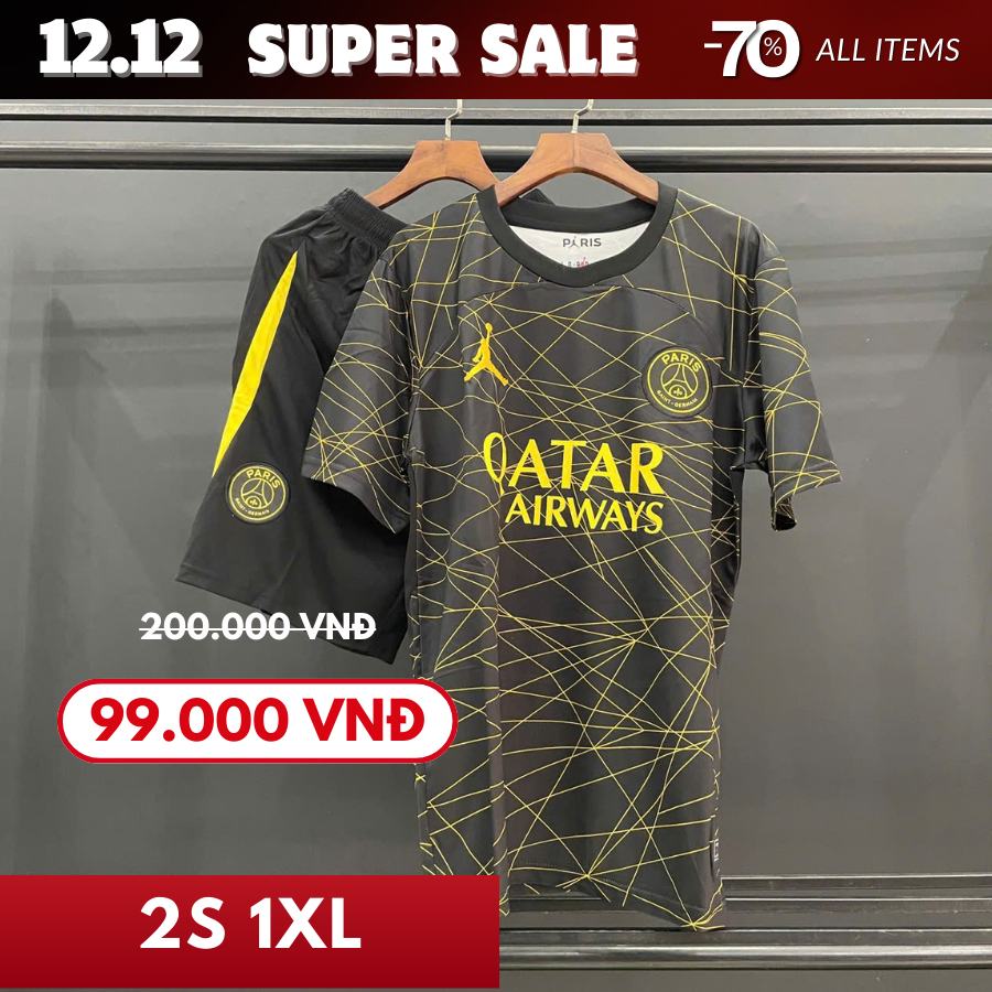 PSG TRAINING ĐEN HỌA TIẾT VÀNG 22/23