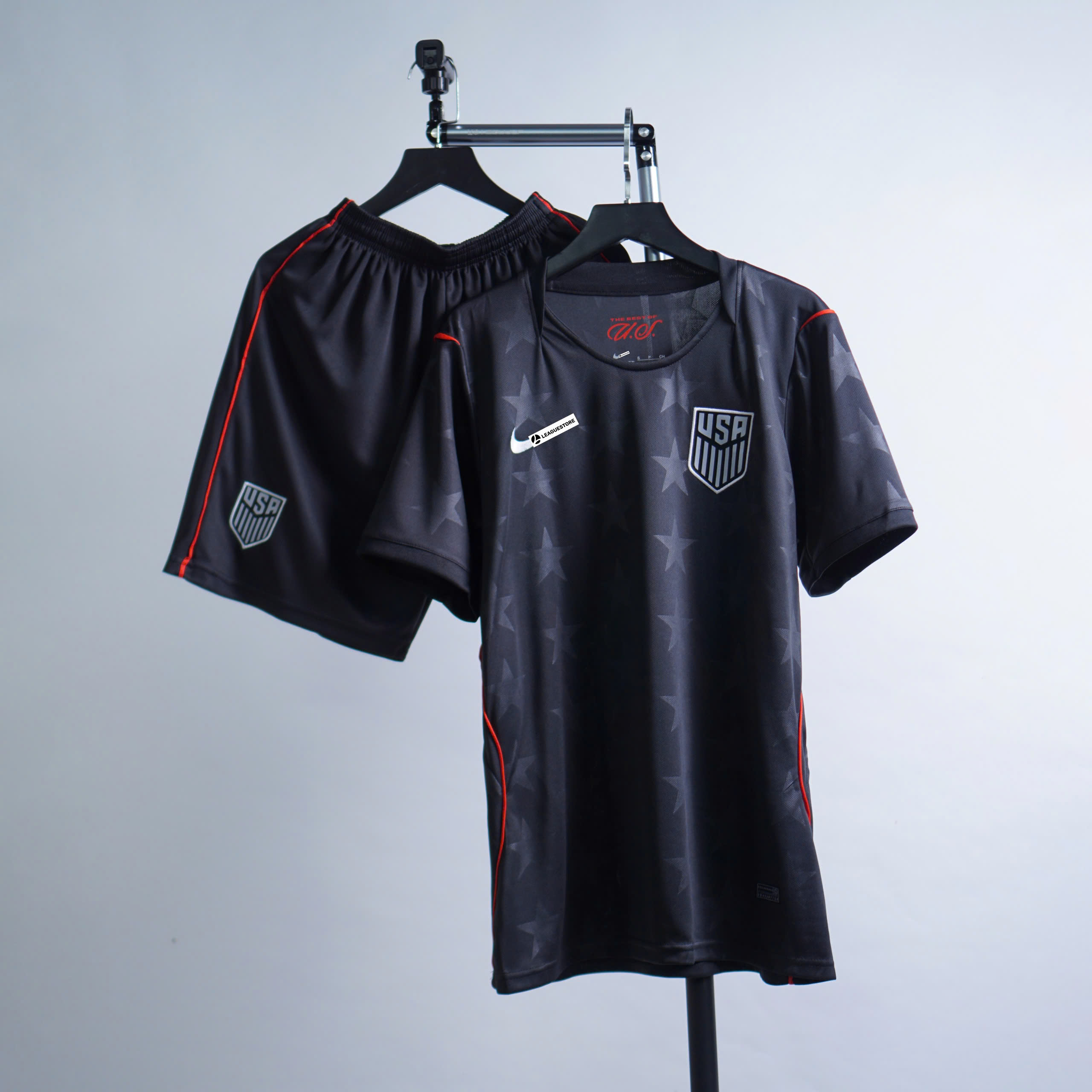 Bộ Quần Áo Đấu Tuyển Mỹ Sân Khách World Cup 2026/27 – Bản Fan Logo Thêu 🇺🇸