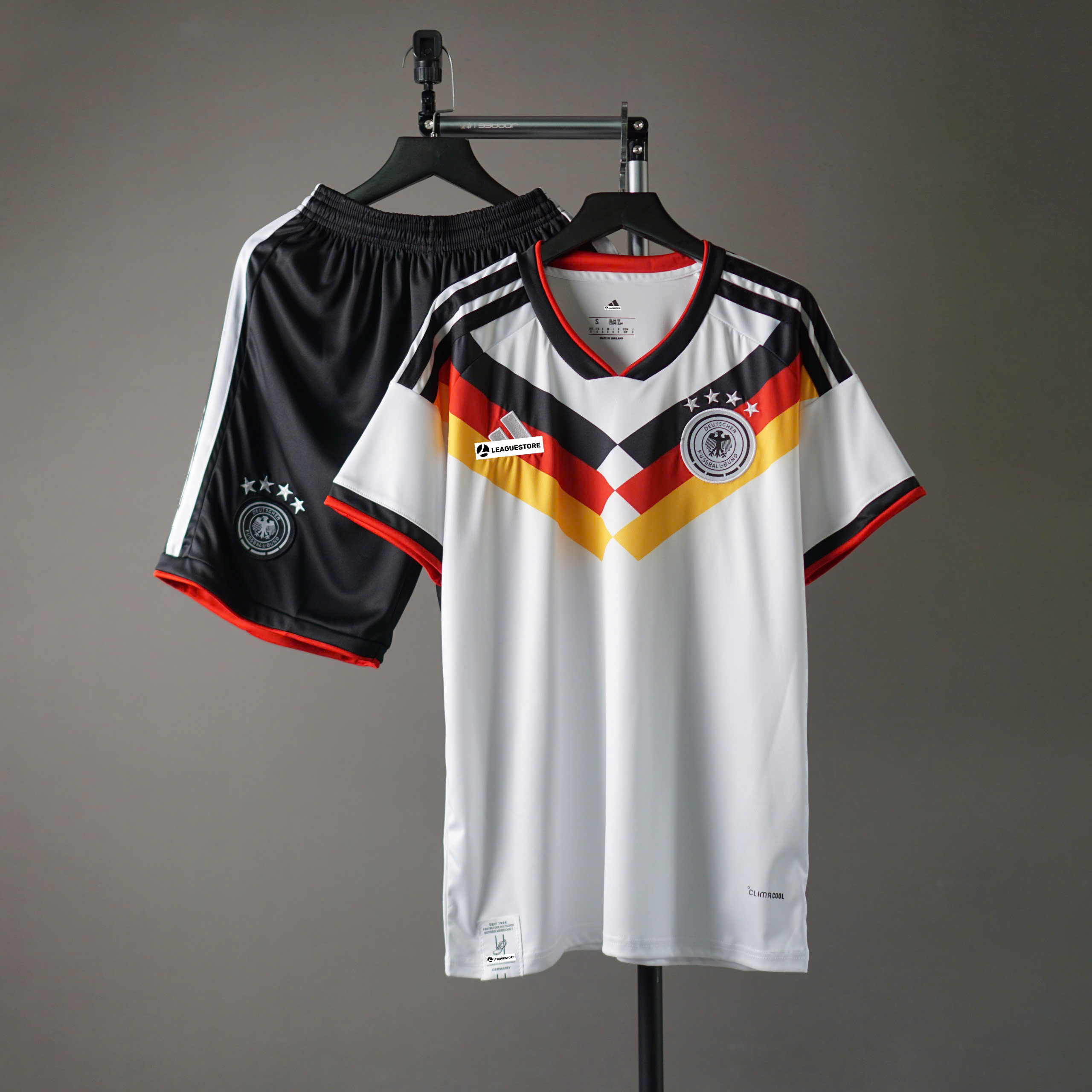 Bộ Quần Áo Tuyển Đức World Cup 2026 – Fan