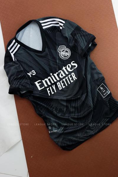 REAL SÂN KHÁCH MÀU ĐEN HỌA TIẾT 22/23