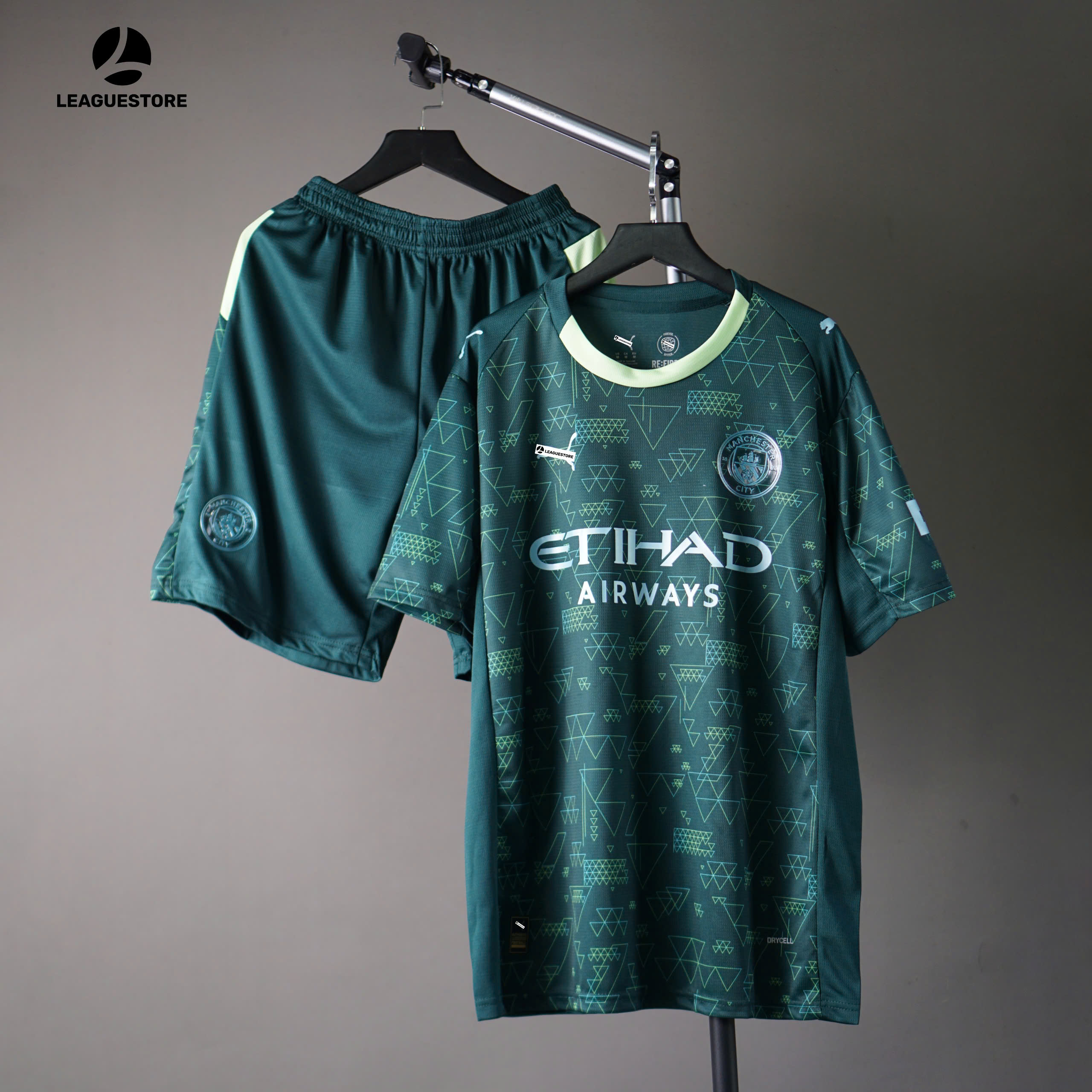 Bộ Quần Áo Đấu Man City 4th 25/26 – Bản Fan – Logo Cao Su
