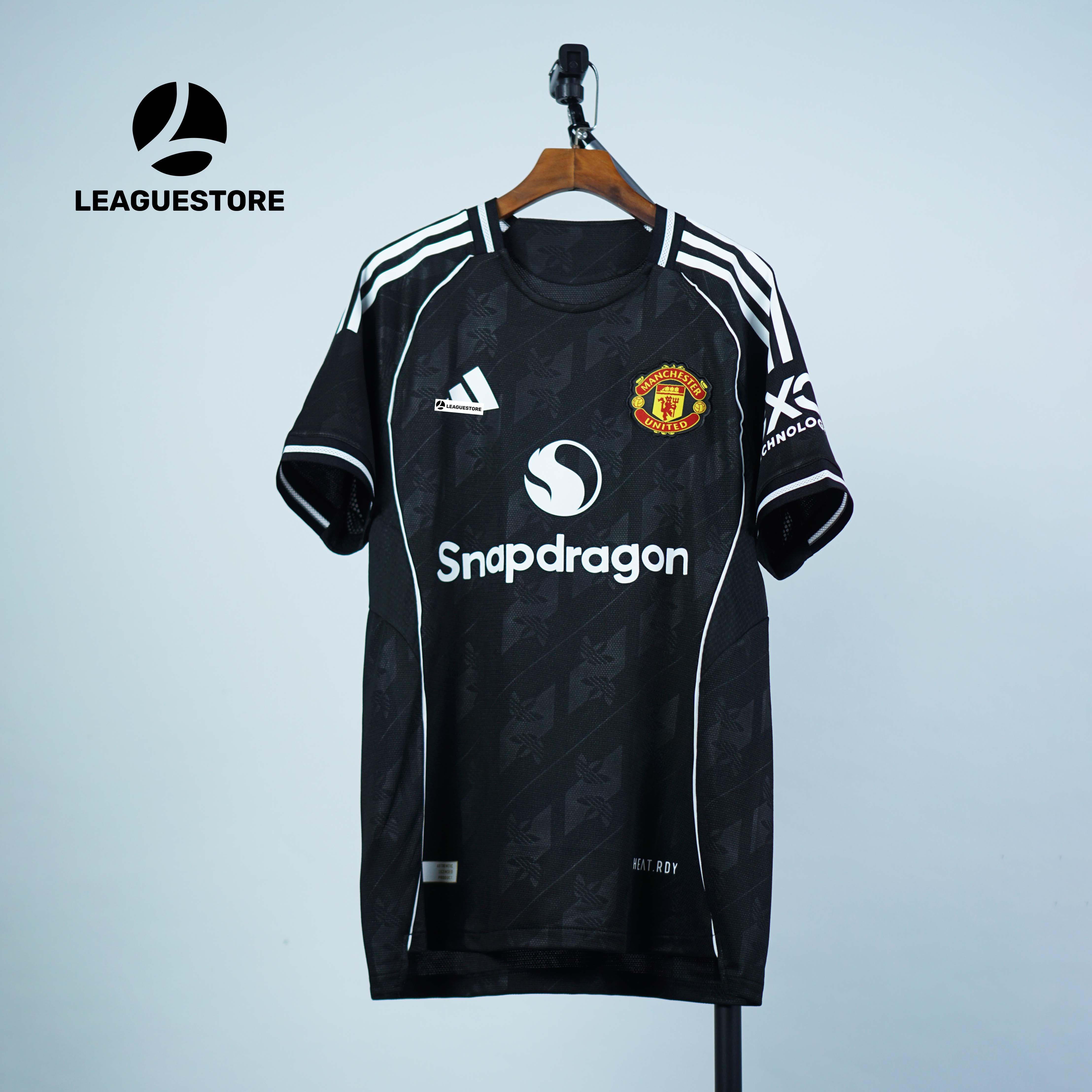 Bộ Áo đấu MU Fanmade Đen 25/26