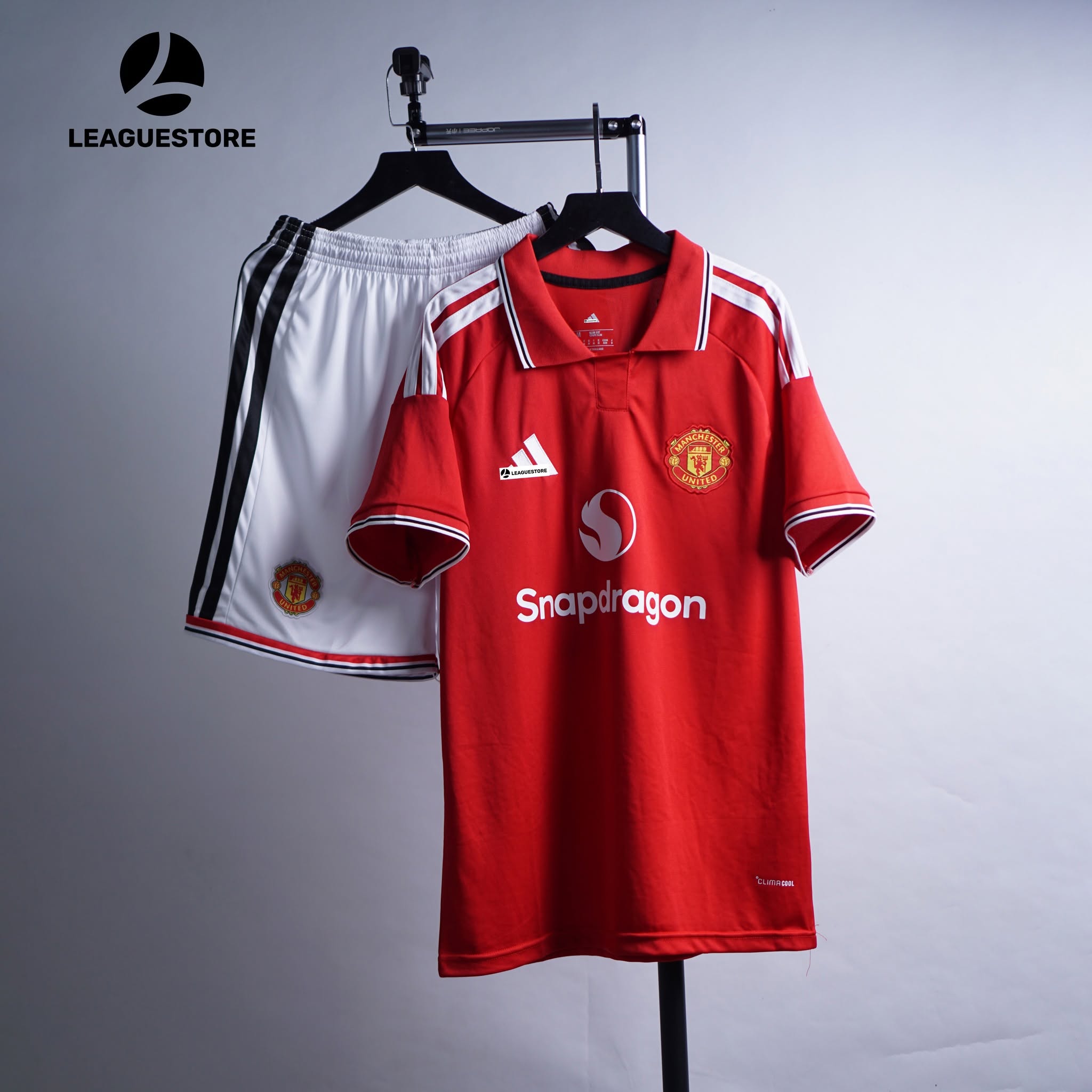 Bộ Quần Áo Đấu Manchester United Sân Nhà Mùa 2026/27 – Bản Fan 🔴⚪⚫