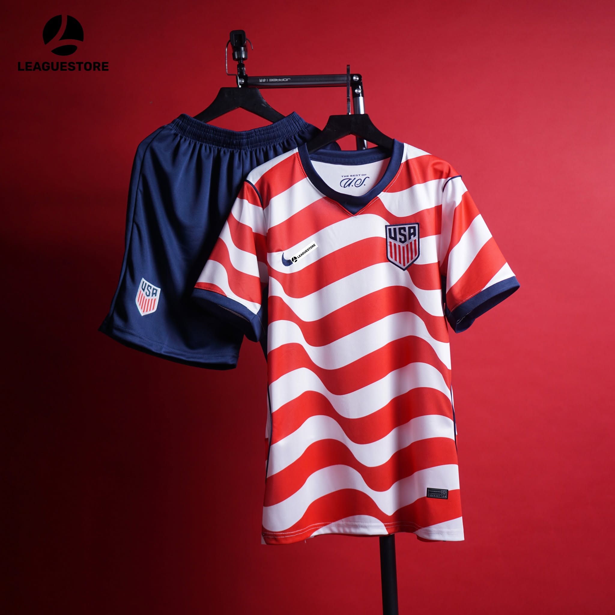 Bộ Quần Áo Đấu Tuyển Mỹ Sân Nhà World Cup 2026/27 – Bản Fan 🇺🇸🔴⚪🔵